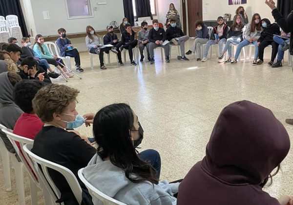 סדנה בנושא יזמות וחשיבה יצירתית כחלק מלימודי ה- ISTEAM בכיתות ז׳ 1 ו- ז׳ 8