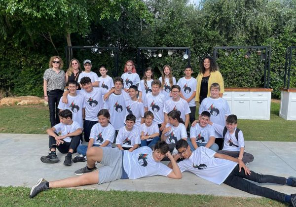 קבוצת המייקרים שזכתה במקום השלישי בתחרות ה- iSTEAM הארצית