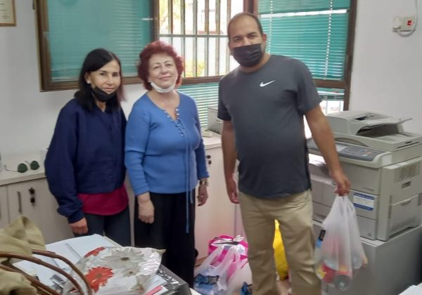 איסוף מוצרי מזון למרכז ניצולי שואה באור עקיבא – יא’1 עם המחנך שי אברהם